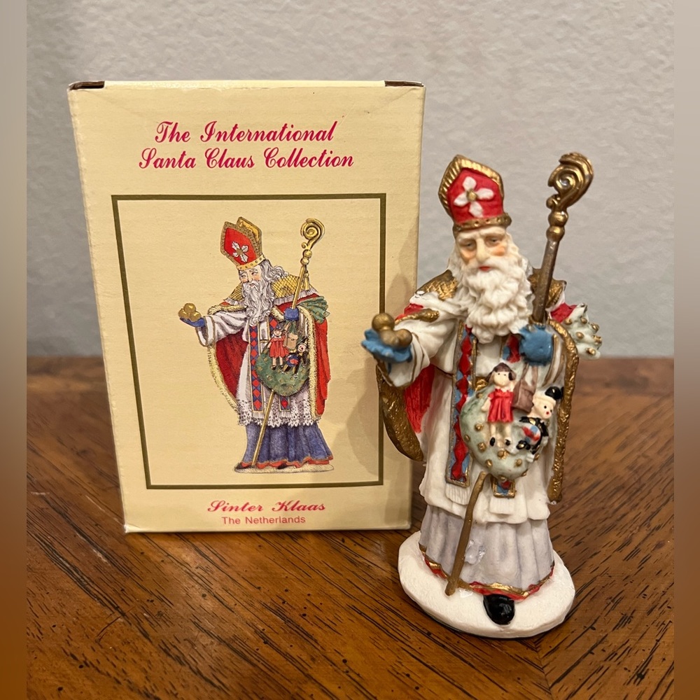 The International Santa Claus Collection Sinter Klaas The Netherlands